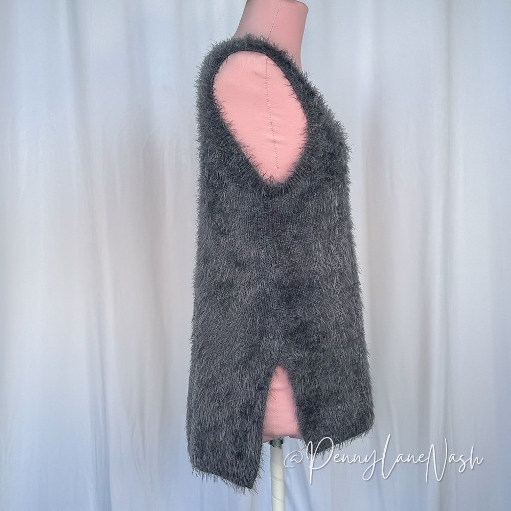 Jack by BB Dakota Fuzzy V Neck Sweater Vest - Picture 8 of 9